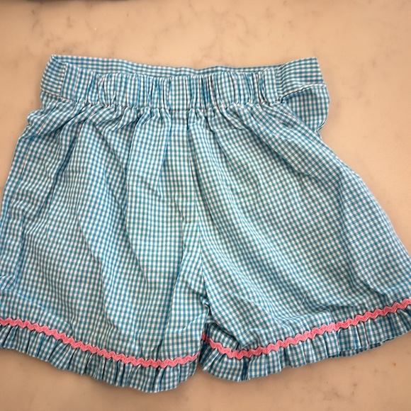 Viva La Fete 18M smocked gingham top and matching shorts - Picture 5 of 5